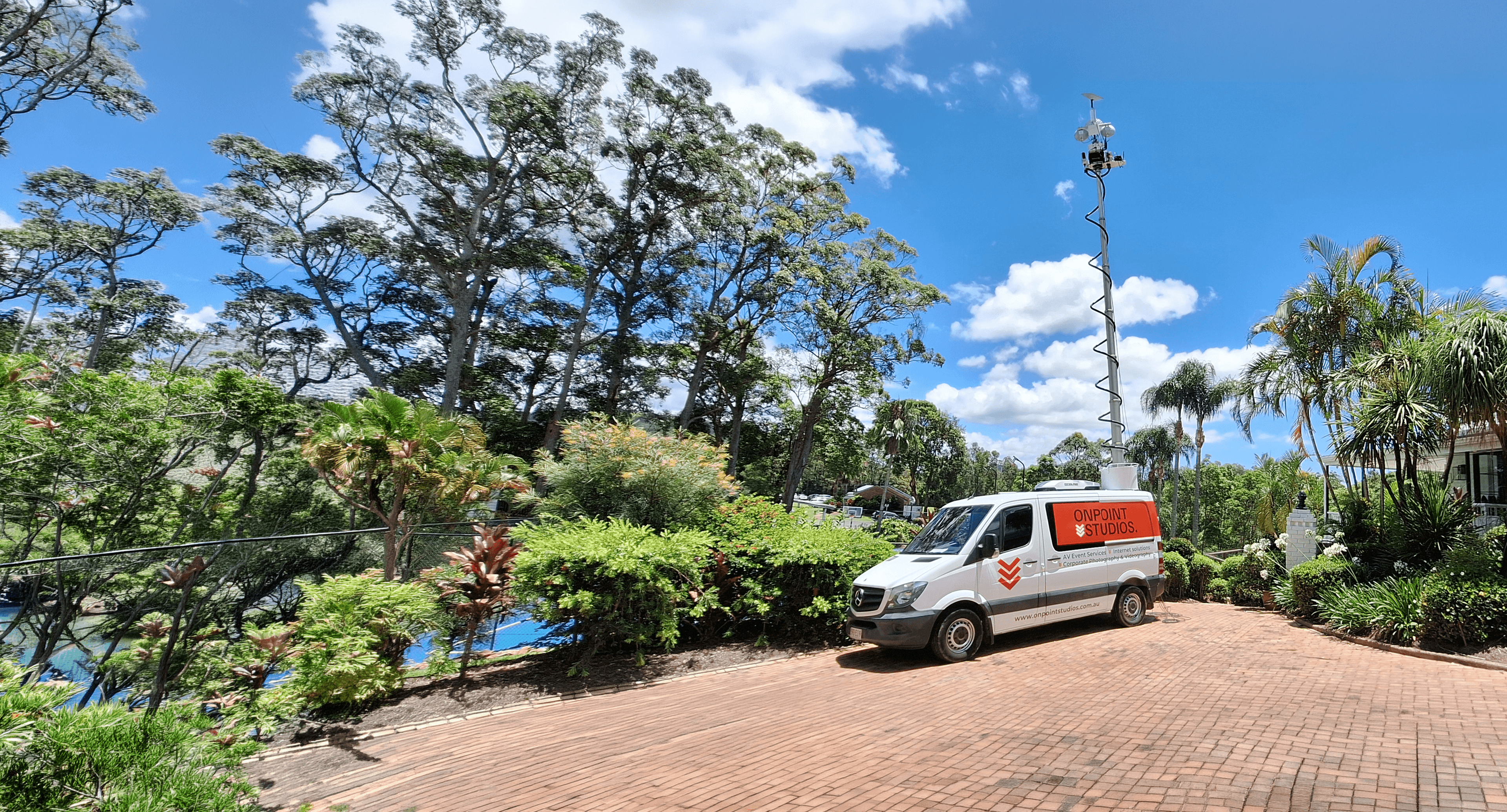 Off-grid internet deployment — OnPoint Studios Gold Coast